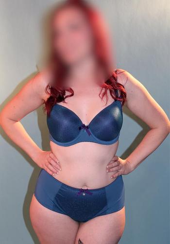, 32  female escort, Killeen
