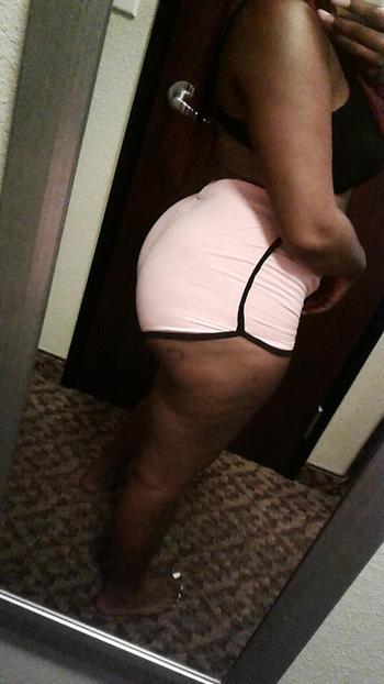 , 21 African American female escort, Killeen