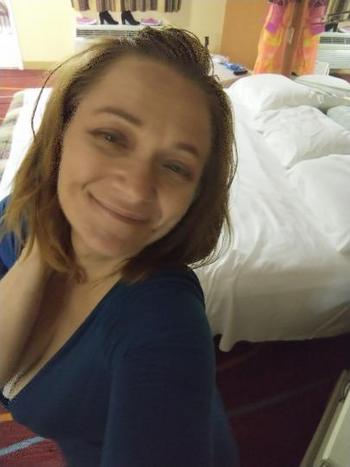 Anything, 26  female escort, Killeen