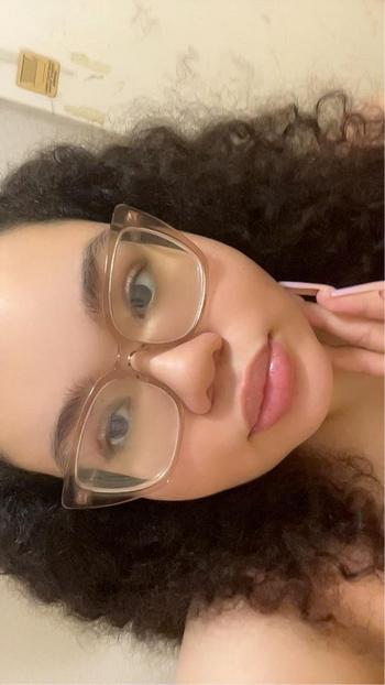 Ivey, 24  female escort, Killeen