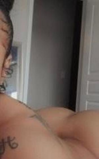 Moet, 31  female escort, Killeen